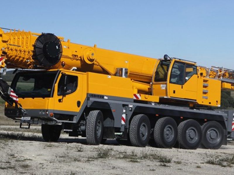 Автокран liebherr ltm. Liebherr LTM 1100-5.2. Автокран Liebherr LTM 1100. Автокран Либхер LTM 1100-5.1. Автокран Либхер 1100-5.2.